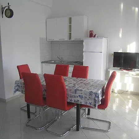 Apartman Deda
