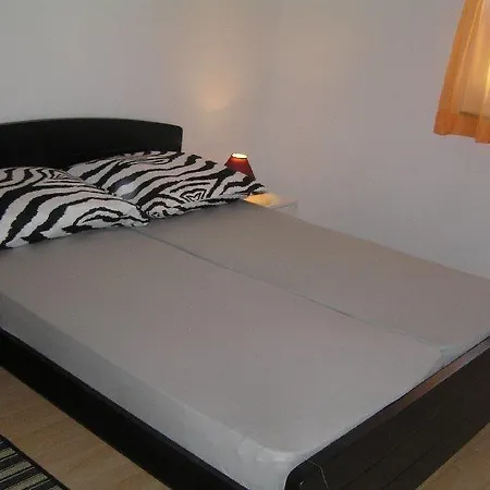 Apartment Deda Pag Town