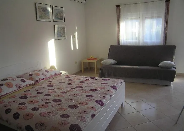 Apartament Deda Pag Town